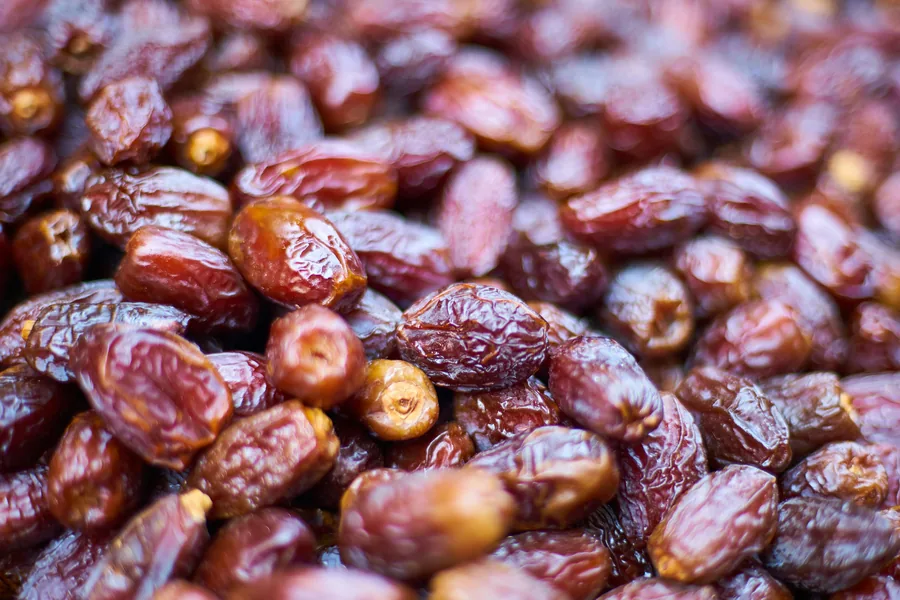 Dates dry fruit supplier